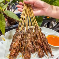 自蚝餐厅·功夫鸡蛙煲·牛腩·牛杂煲 User Photo