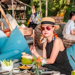 Cave Beach Club User Photo