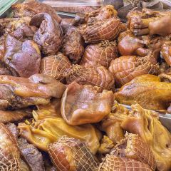 石门侯·石门馄饨侯(革新北街店) User Photo