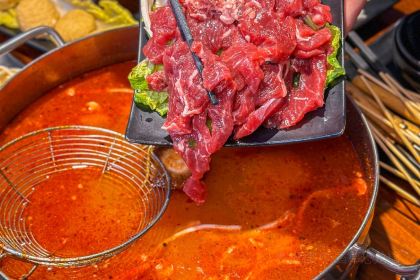 小涮与烤·酸汤牛肉·小烤串(时代天街店)