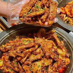 六月雪干锅(诗城路店) User Photo