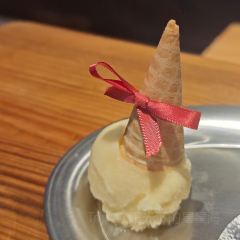 三·甘い 室(荷花新村店) User Photo