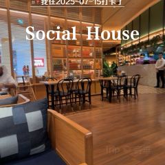 Social House User Photo