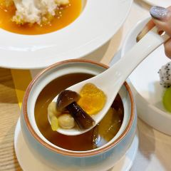 龙谷山房素食餐厅(聚龙小镇店) 여행 사진
