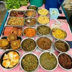 伍号勐混牛撒撇米线店(泼水广场店) User Photo