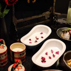 鲜璟台(上海中心) User Photo