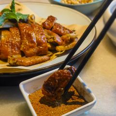 大方传统菜(武康德蓝广场店) User Photo