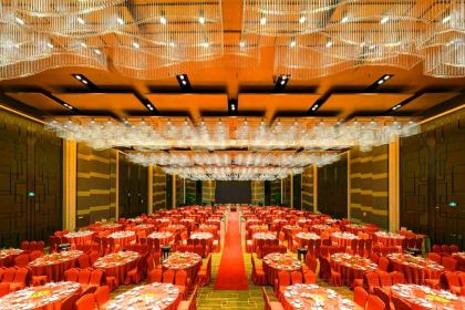 Jinjiangbaixiangshijijiudianzhong Restaurant