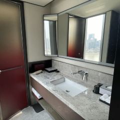 上海陆家嘴禧玥酒店·沫八 User Photo