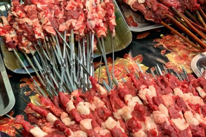 MING ZHU SHI CHANG YE SHI