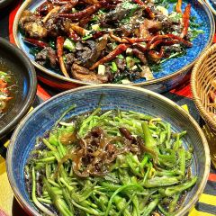 老滇山寨·云南民族特色菜(世纪金源店) User Photo