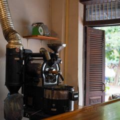 Saffron Coffee's Espresso, Brew Bar, & Roastery User Photo
