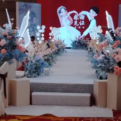 Longxincanyin·longchunyuanzizhucan User Photo