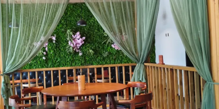 黑龍江飯店鐵鍋燉(興城許氏黑龍江飯店)