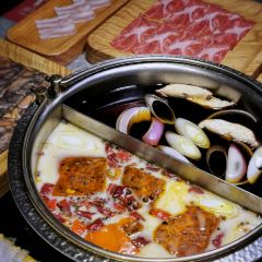 一绪に和牛寿喜烧(大卫城店) User Photo