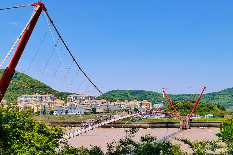 Tongtian Bridge