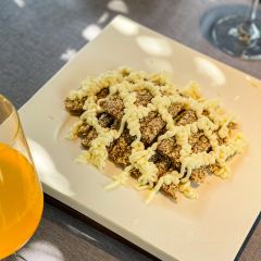 Huayuanyihao zhongyangludian User Photo