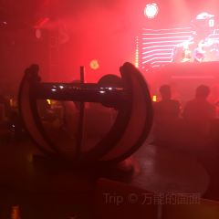BAI HUA HU TAO MENG 여행 사진