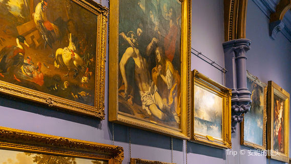 The McManus: Dundee's Art Gallery & Museum