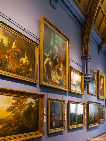 The McManus: Dundee's Art Gallery & Museum