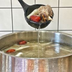 辣首龍蝦主題餐廳(東絳店)張用戶圖片