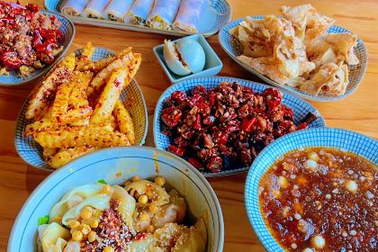 有食候私房小吃(楚雄店)