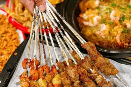 泰山王老三串店(啤酒厂店)