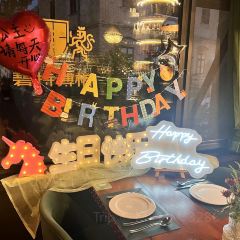 碧特博格西餐啤酒音乐餐厅(古城店) User Photo