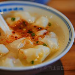 囿食善琏辣油馄饨(南东街店) 여행 사진