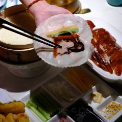 钱塘秋荷·新江浙菜(大华店) User Photo