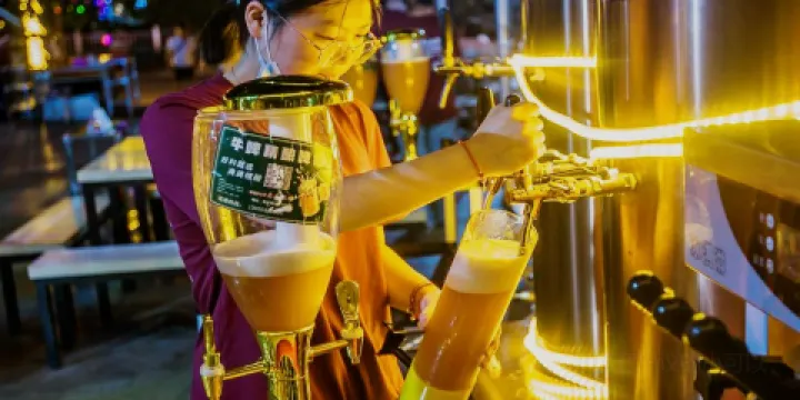 靈寶小吃購物中心美食廣場