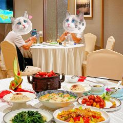 Jingrongjiulou●shengtaimincai (guangda) User Photo