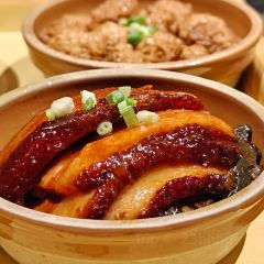 HE DONG XIAO GUAN User Photo