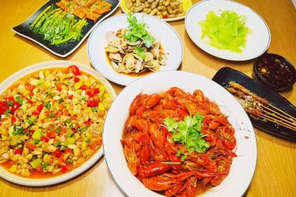 重庆小天鹅火锅(滨江店)