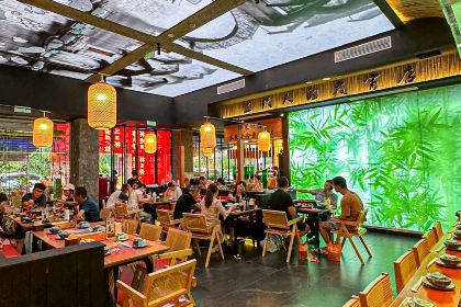 鱼探花烤鱼烧烤酒肆(总店)