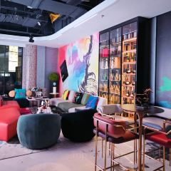 MAX SHANGHAI User Photo