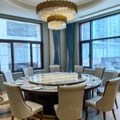 唔哩赞崇明私藏菜(凤阳路店) User Photo