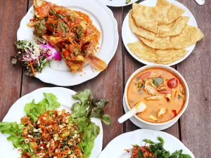 Dash Restaurant & Bar