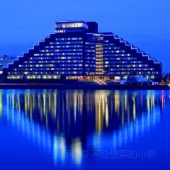 Paperback Tavern User Photo