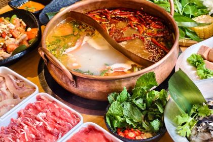 小象园子·版纳牛肉铜锅(麓湖店)