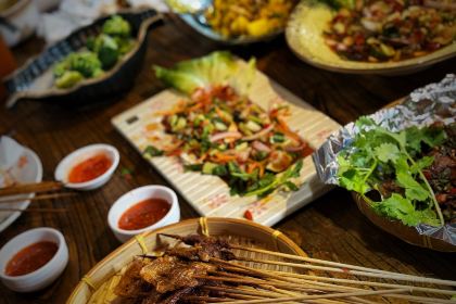 泰唂里(老火车站店)