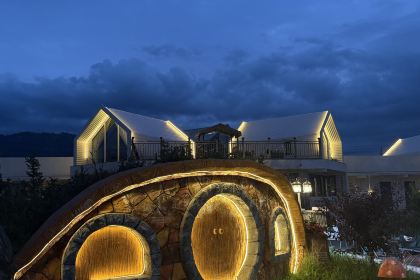 橙野山奢民宿·橙野LUX餐厅