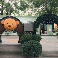 We-La-Dee Cafe & Restaurant User Photo
