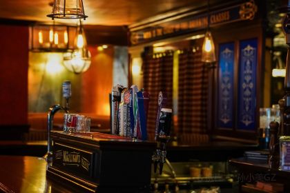 Doc Magilligan's Irish Pub & Restaurant