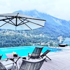 海螺沟同堂·Secret Garden Holiday Villa·雪山观景野奢度假温泉美墅·小术林别院雪山观景餐厅 여행 사진