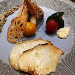 魂·怀石料理·锦鲤池枯山水庭院(五大道店) User Photo