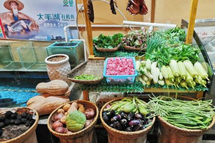 农家饭·田中杀猪菜馆