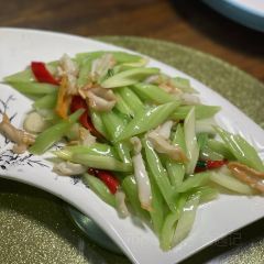 音乐天空(东二环泰禾广场店) User Photo