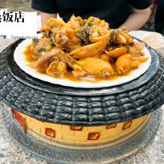 春燕饭店(夫妻树下木桥店) User Photo