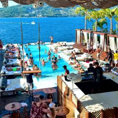 Yona Beach Club User Photo